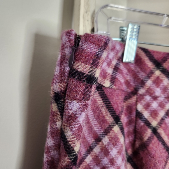 Talbots skirt size 12 purple plaid wool blend side zip knee length - Picture 2 of 6